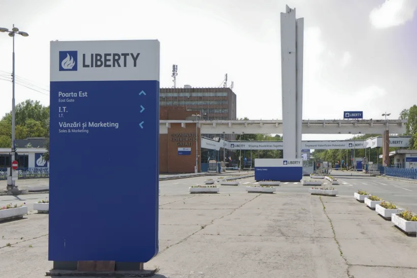 Siderurgiștii de la Liberty Galați, la capătul răbdării. Nu și-au primit salariile de șase luni și riscă să ajungă din nou în șomaj tehnic