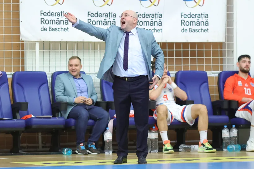 Florin Nini, antrenor CSM Galaţi: „Este un campionat extrem de disputat, lupta pentru calificare în Top 10 este extrem de dură”