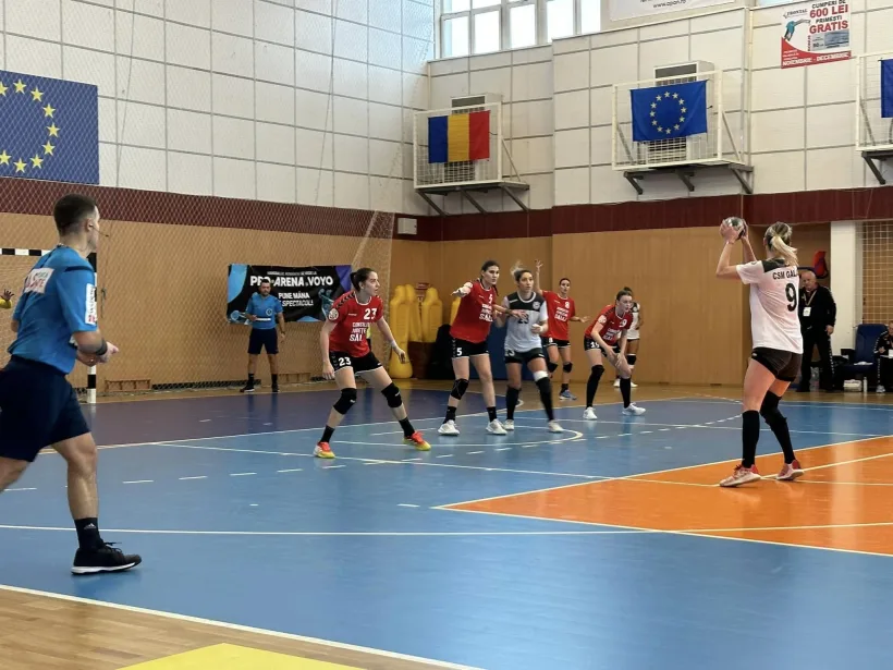 Handbalistele de la CSM Galaţi au ratat prima victorie din Ligă în ultima secundă
