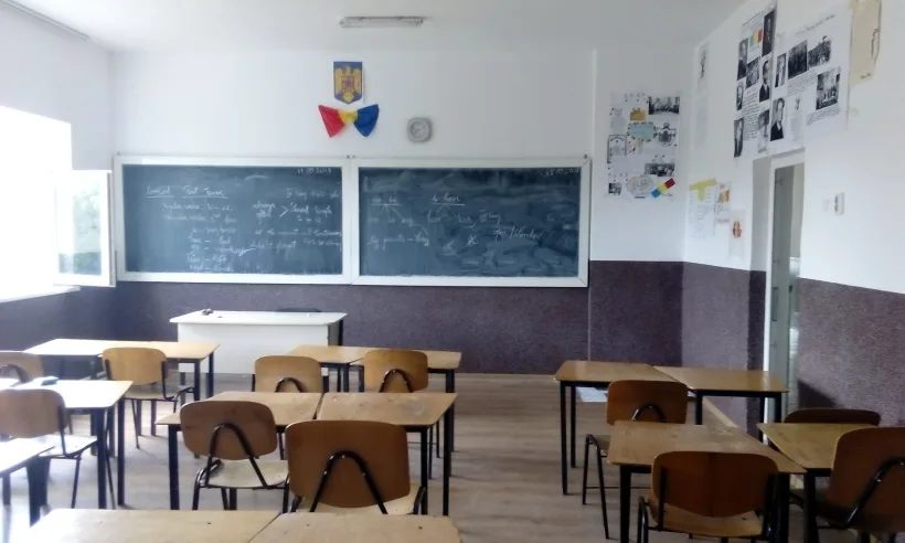 Opt școli din România vor beneficia de fonduri pentru digitalizare în cadrul proiectului pilot inițiat de un europarlamentar PSD
