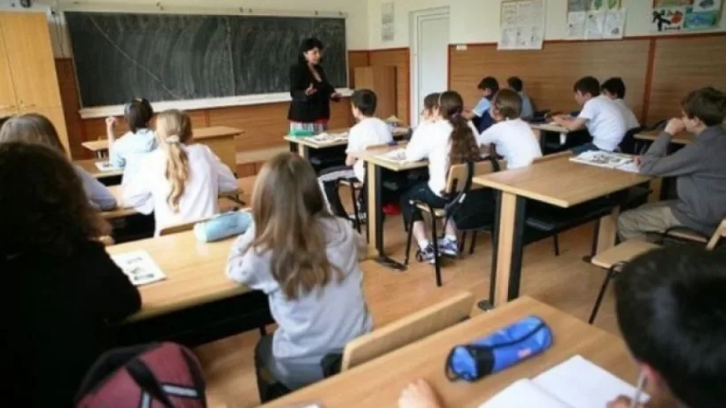Începe Simularea probelor scrise de la Evaluarea Națională