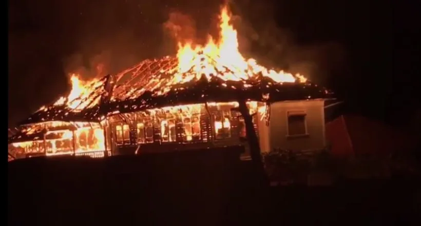 Un gălățean a încercat să incendieze mai multe case din Tulucești