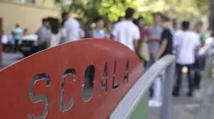 Școala va începe mai devreme și se va încheia o săptămână mai târziu, anul viitor