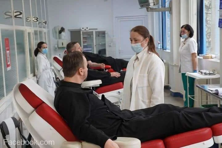 Arhiepiscopia Dunării de Jos. Campania de donare de sânge continuă în Galați și Brăila