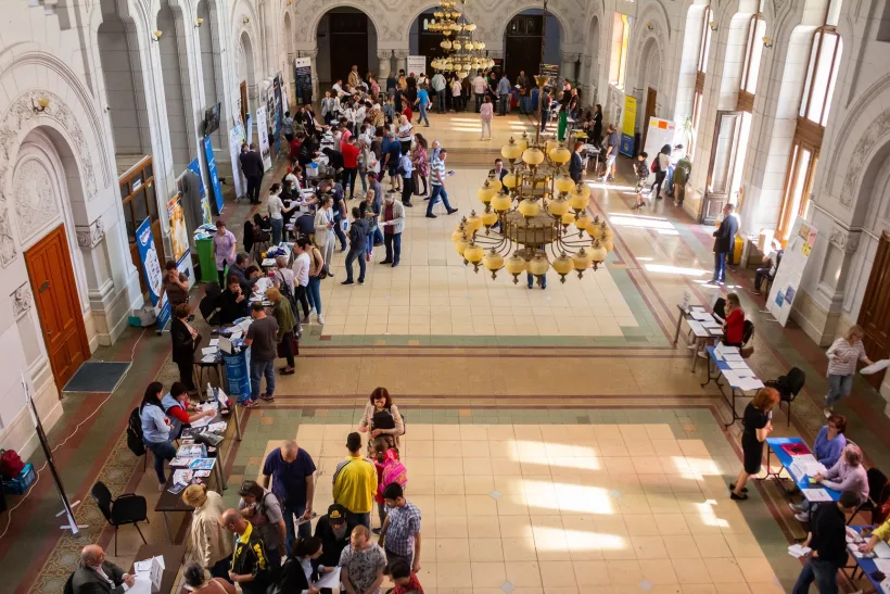 Elevii gălățeni de clasa a VIII-a, invitați să participe la Târgul educațional Cariera 2023