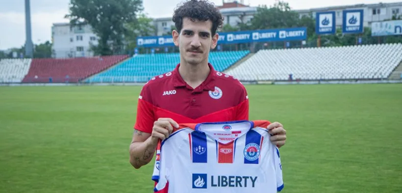 Transferuri pe bandă rulantă la Oţelul