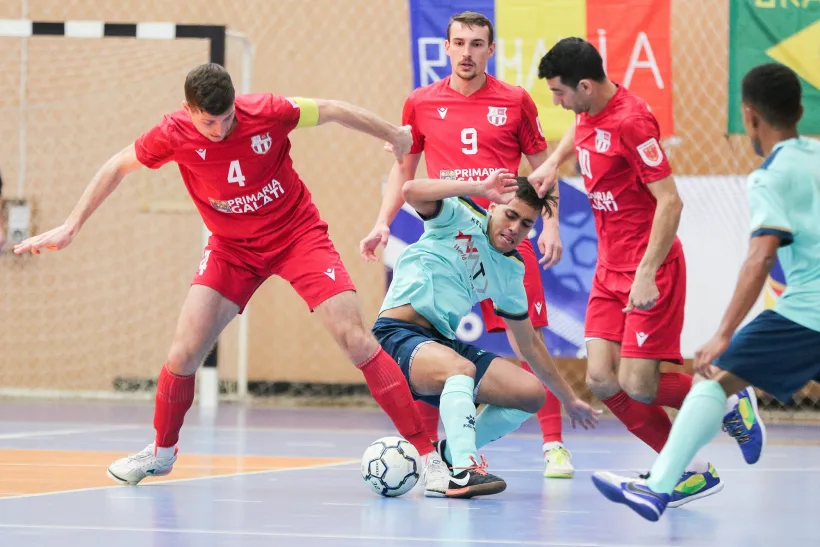 United debutează în campionat în fieful nou promovatei Şoimii Simand