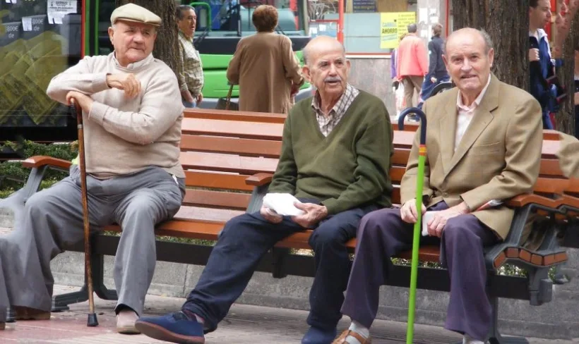 Precizările Casei Județene de Pensii Galați referitoare la ajutorul financiar acordat pensionarilor în luna octombrie