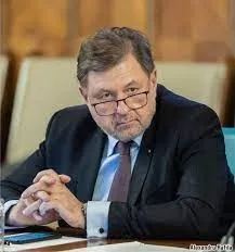 Ministrul Sănătății anunță cursuri pentru profesori