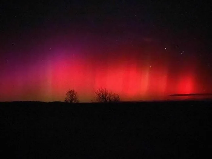 Fenomen spectaculos: Aurora boreală s-a văzut în România