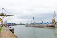 Consiliul Concurenței: Modernizarea infrastructurii, digitalizarea operațiunilor și scăderea tarifelor, vitale pentru porturile Galați și Constanța