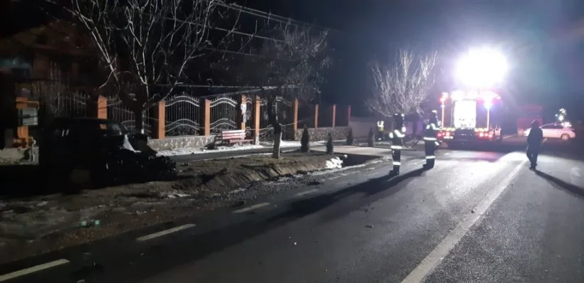 Accident grav la Ivești: două victime, un panou de gaze avariat