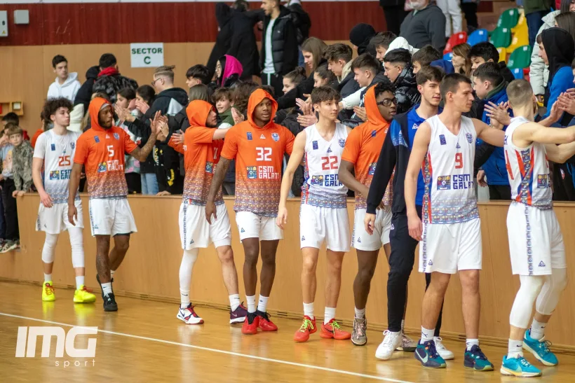 CSM Galaţi a marcat 106 puncte dar a pierdut din nou