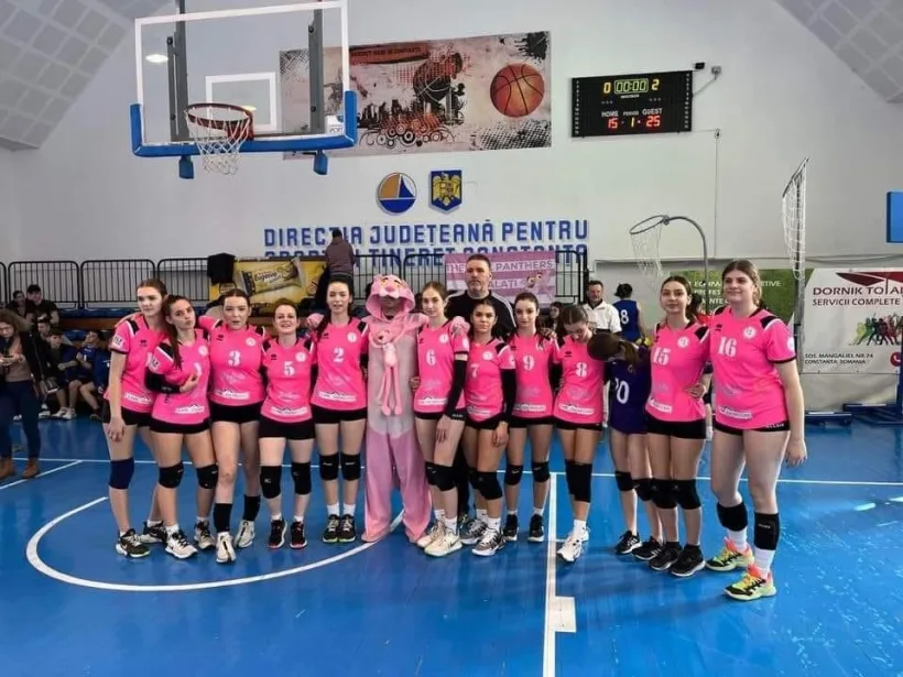 Cadetele de la CSŞ Galaţi, la o victorie de turneul semifinal