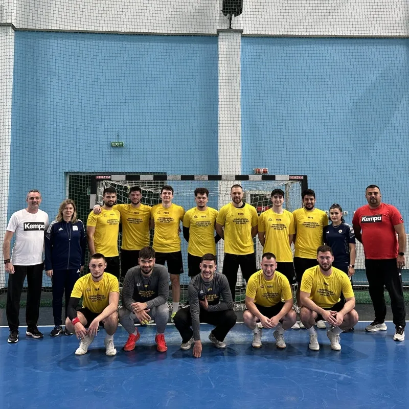 Locul al III-lea pentru echipa de handbal a Facultății de Educație Fizică și Sport, la Campionatul Național Universitar