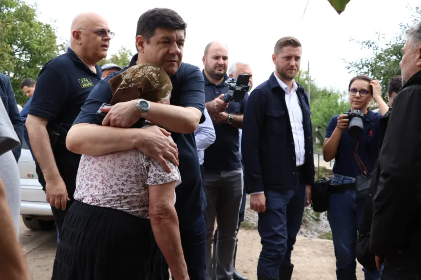 Costel Fotea: Peste 400 de tone de alimente ajung la sinistrații din Galați. Este o situație dramatică în 12 localități din județ