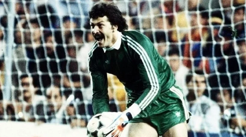 Ne-a părăsit legenda Helmuth Duckadam
