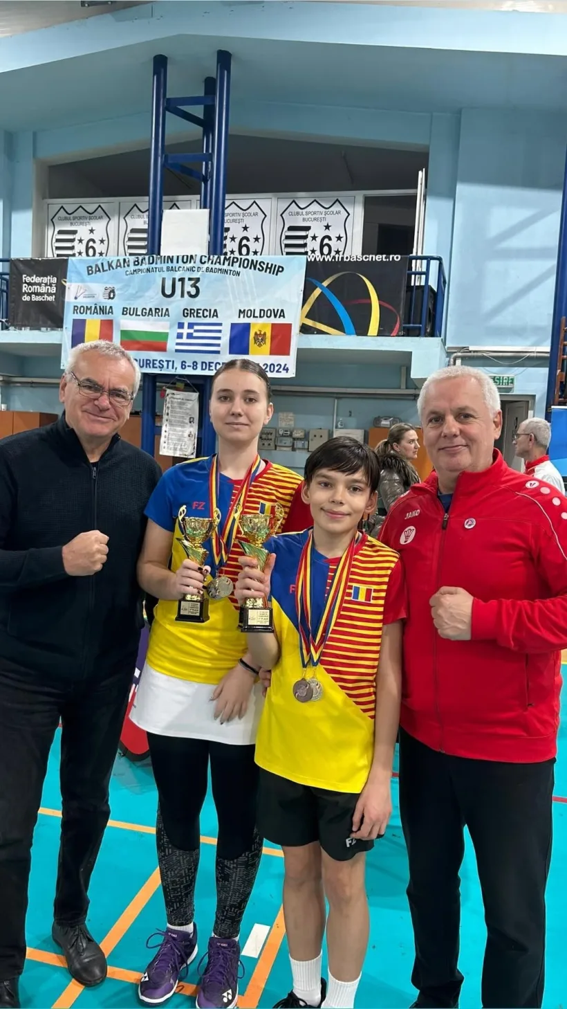 Gălăţenii Sebastian Panaite şi Sonya Stancu au cucerit medalii de aur la Campionatul Balcanic
