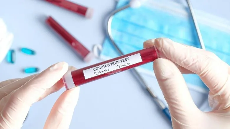 Alertă la un supermarket din Galați după ce o angajată a fost infectată cu COVID-19
