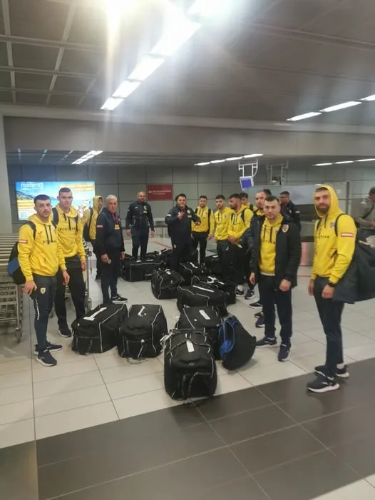 Campionii Crăciun, Araujo şi Nastai joacă pentru România