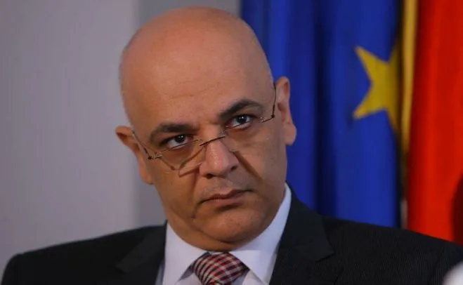 Raed Arafat: "Numărul de cazuri variază în dinți de ferăstrău, dar nu arată o creștere exponențială"