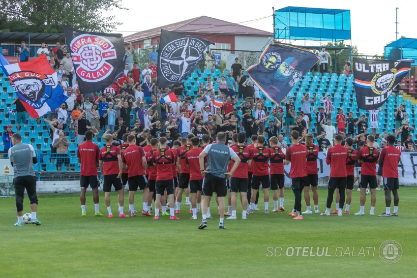 Sprijinită de suporteri, Oţelul caută să învingă pe Dinamo
