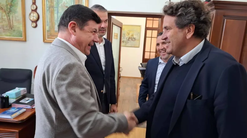 Costel Fotea: Parteneriate pentru sănătate, educație și cultură cu orașul Libourne