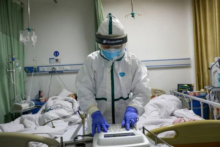 Rafila, despre al doilea val de epidemie: Dacă luăm măsurile corecte, va veni mai târziu și va fi mai mic