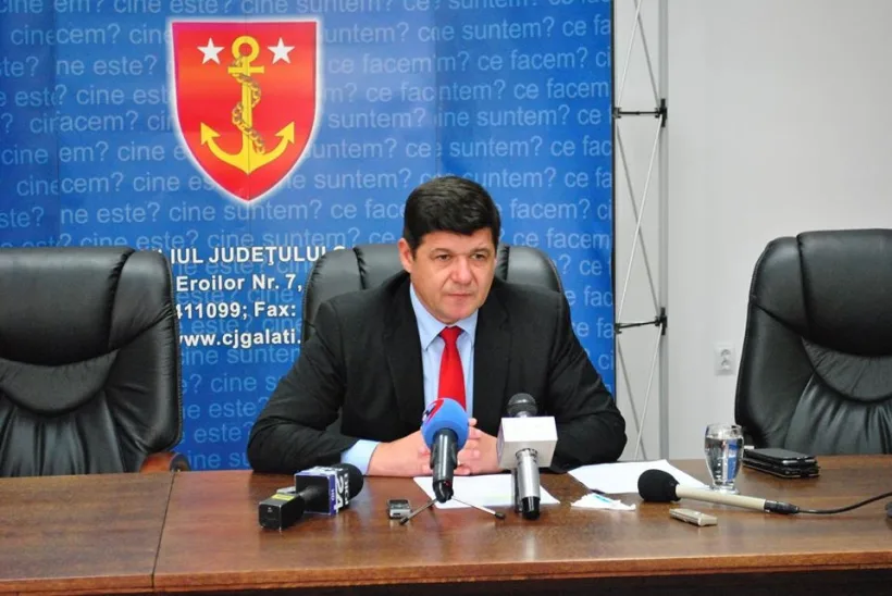 Costel Fotea: „Siguranța oamenilor, pe primul loc”. Drum consolidat la Ciurești, pe DJ 251B, parte a tronsonului funcțional. Investiție totală de 75 de milioane de euro