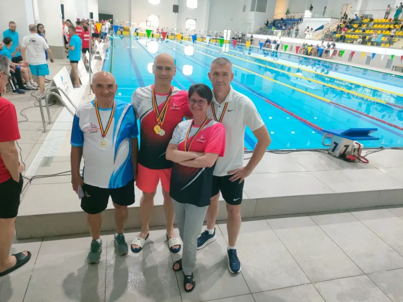 Înotătorii de la Aqua Sport Galaţi au impresionat la Naţionale