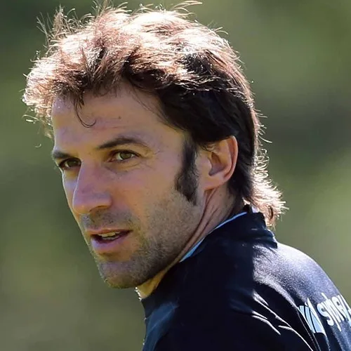 Italianul Alessandro Del Piero a fost internat într-o clinică din Los Angeles