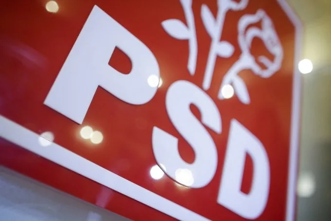 PSD, acuză Guvernul PNL că „adâncește groapa economiei României”