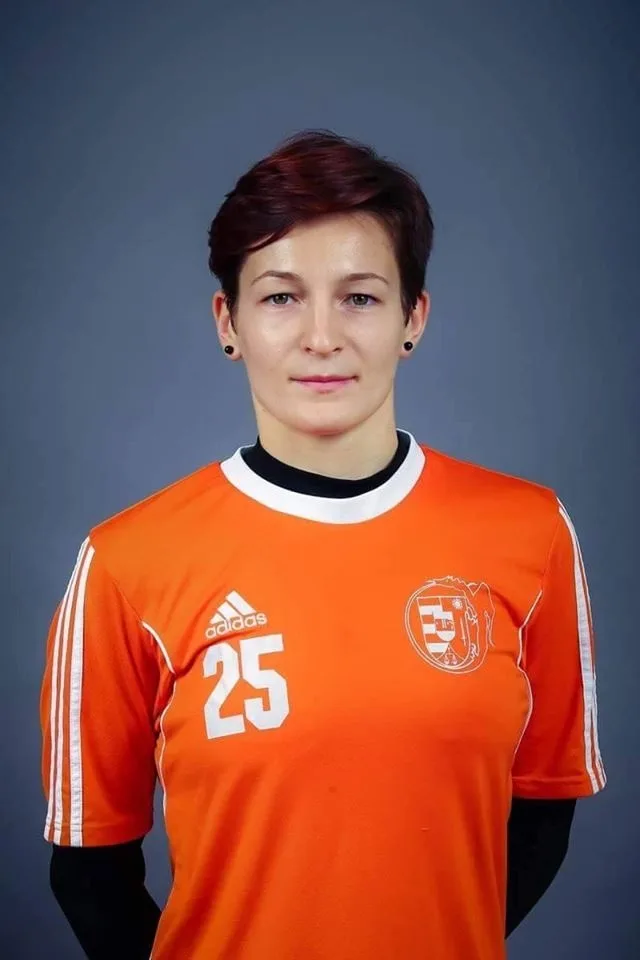 De la Madeira la Galaţi: Mădălina Puşcaş a venit să închidă poarta CSM-ului la baraj şi în Ligă