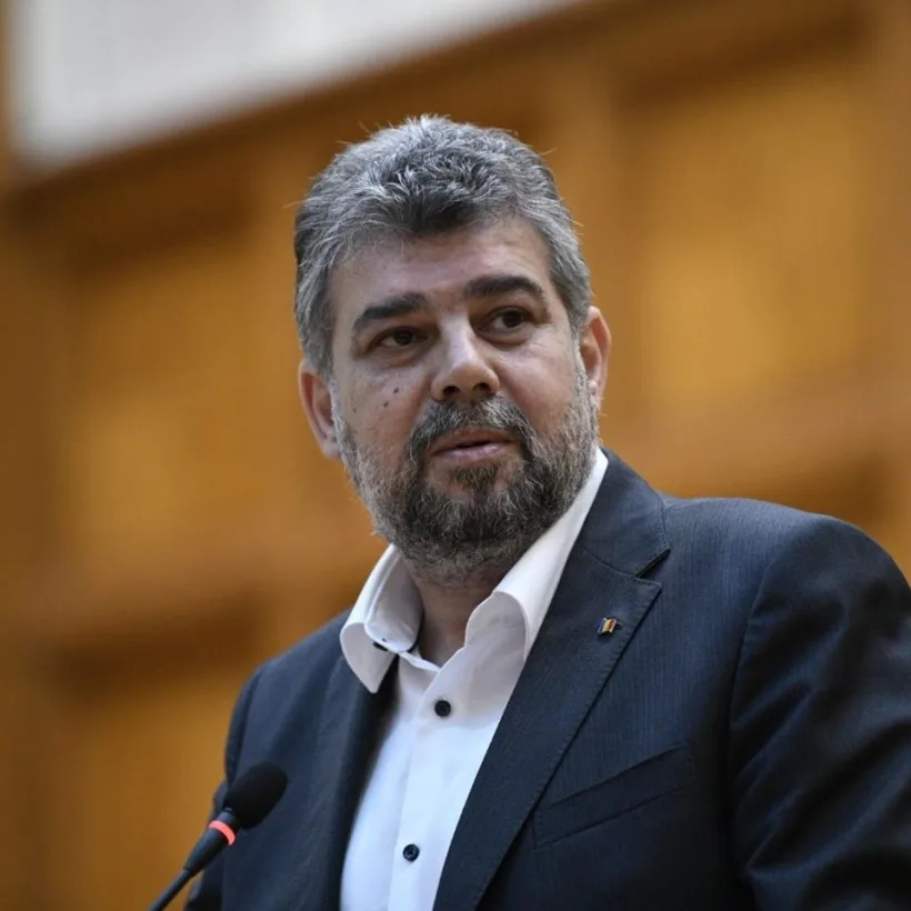 Președintele interimar al PSD, Marcel Ciolacu: "Inconștienților! Guvernanți fără scrupule, care treceți cu tancul peste lege și Constituție! Cât mai aveți de gând să vă bateți joc de copiii țării?!"