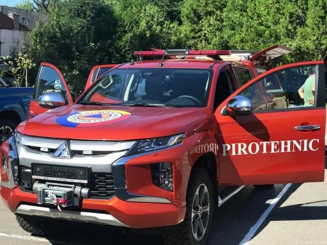 Consiliul Județean Galați a cumpărat o  autospecială nouă pentru intervenţii pirotehnice
