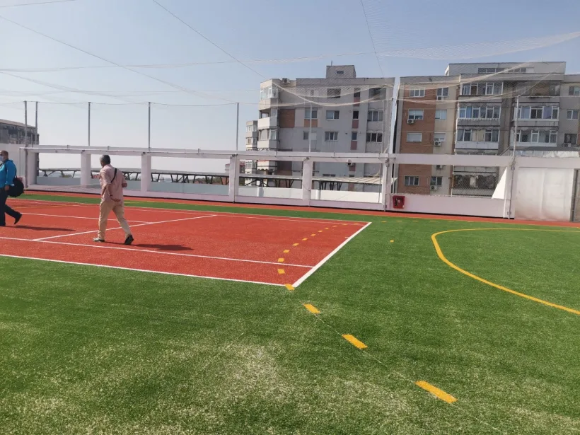 Prima parcare cu teren de sport din Galați a fost inaugurată