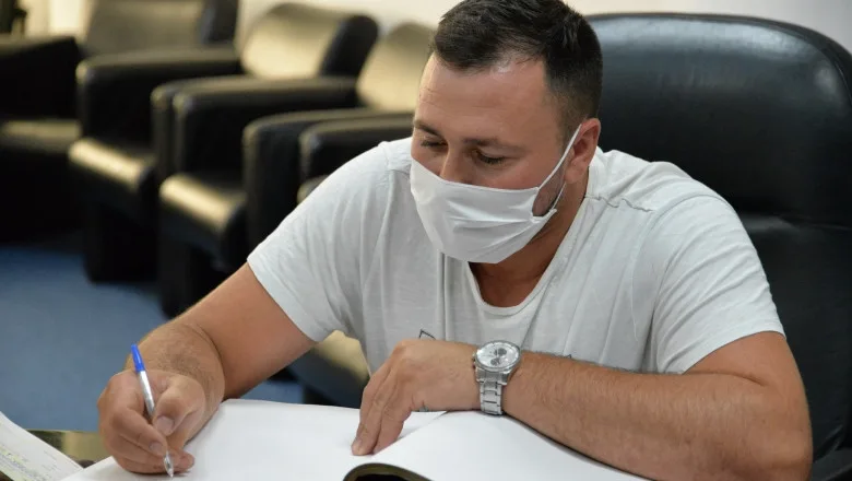 Gălățeanul Adrian Petrea și-a ridicat premiul câștigat la Loto 6/49, în valoare de 3.375.310,00 lei