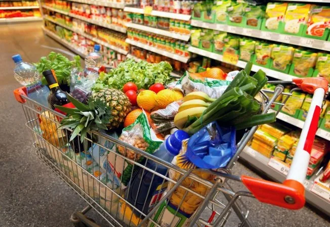 Criza Covid-19. Mai multe țări fac stocuri de alimente