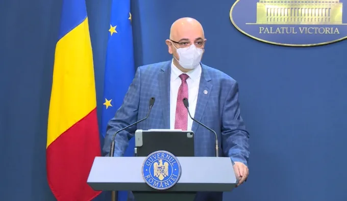 Raed Arafat a anunțat cum vor sărbători românii Crăciunul și Revelionul