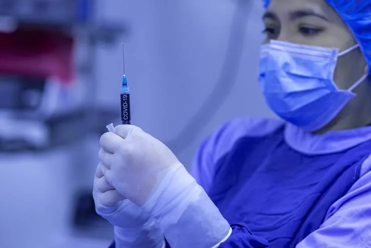 Ministrul Sănătății: În 6-9 luni am putea să scăpăm de pandemia de COVID-19, dacă ne vaccinăm