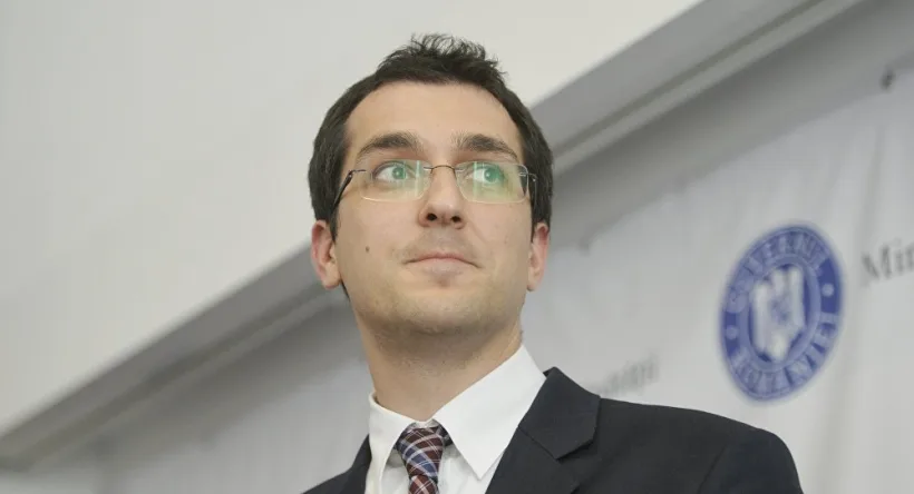 Voiculescu: "Redeschiderea școlilor este pusă în pericol"