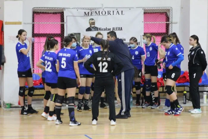 Junioarele antrenate de Valeriu Costea au obţinut două victorii la Bacău