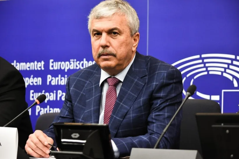 Dan Nica: Veste extraordinară pentru românii din străinătate - roaming ca acasă în următorii zece ani!