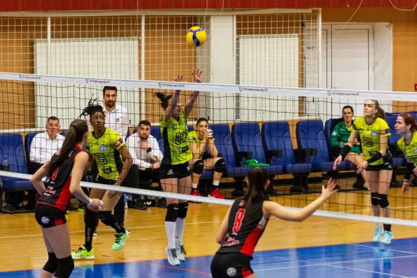 Anamaria Berdilă: „Ne aşteaptă un turneu infernal la Bacău cu o miză imensă, o să ne luptăm pentru punctele necesare calificării în play-off”