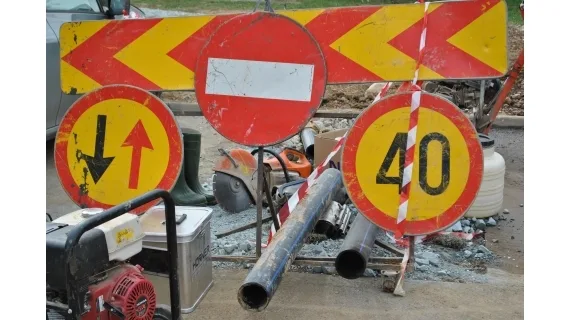 Avarie pe strada Crizantemelor. Traseul 24, deviat