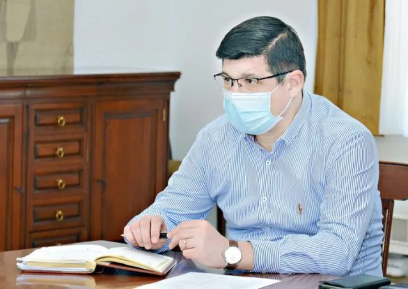 Bani pentru stimulatoare cardiace și pentru hrana copiilor aflaţi în grija DGASPC