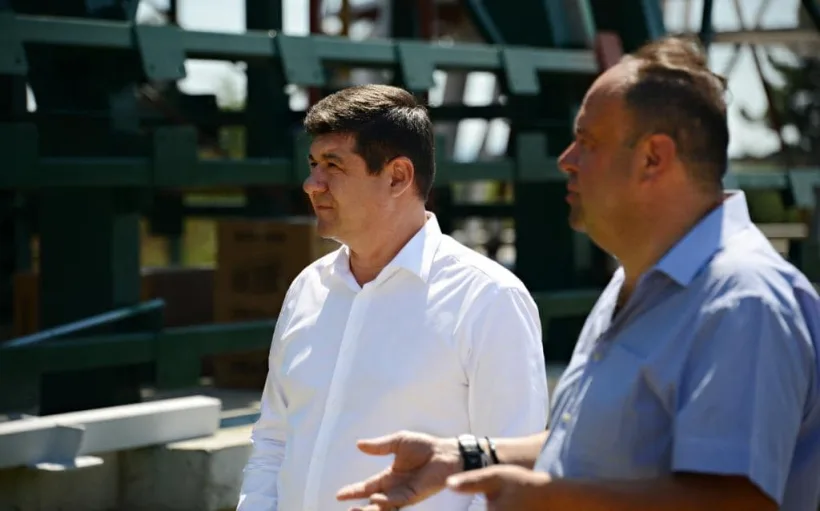 Lucrările avansează la Sera de Plante Exotice de la Grădina Botanică Galați