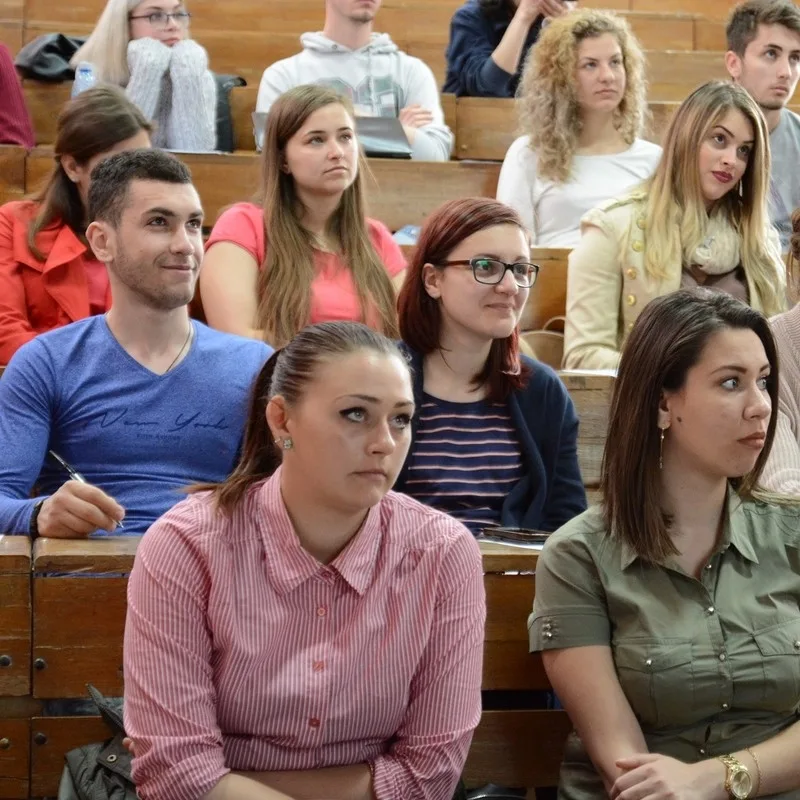 La UDJG, activitățile didactice se vor desfășura „față în față”