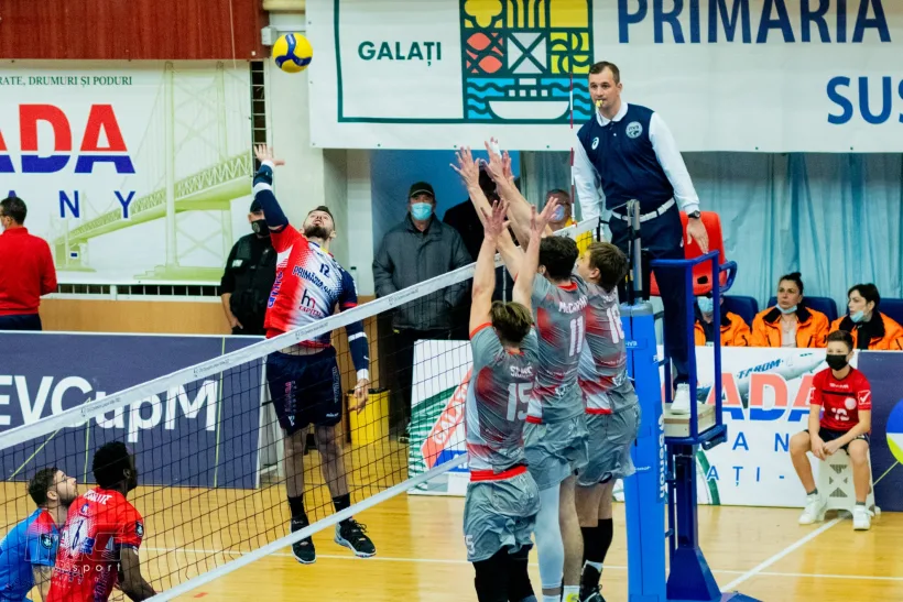 Volei european la Polivalentă