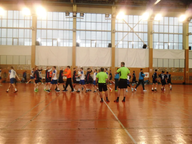 Handbaliştii de la CSU Galaţi la cota 10
